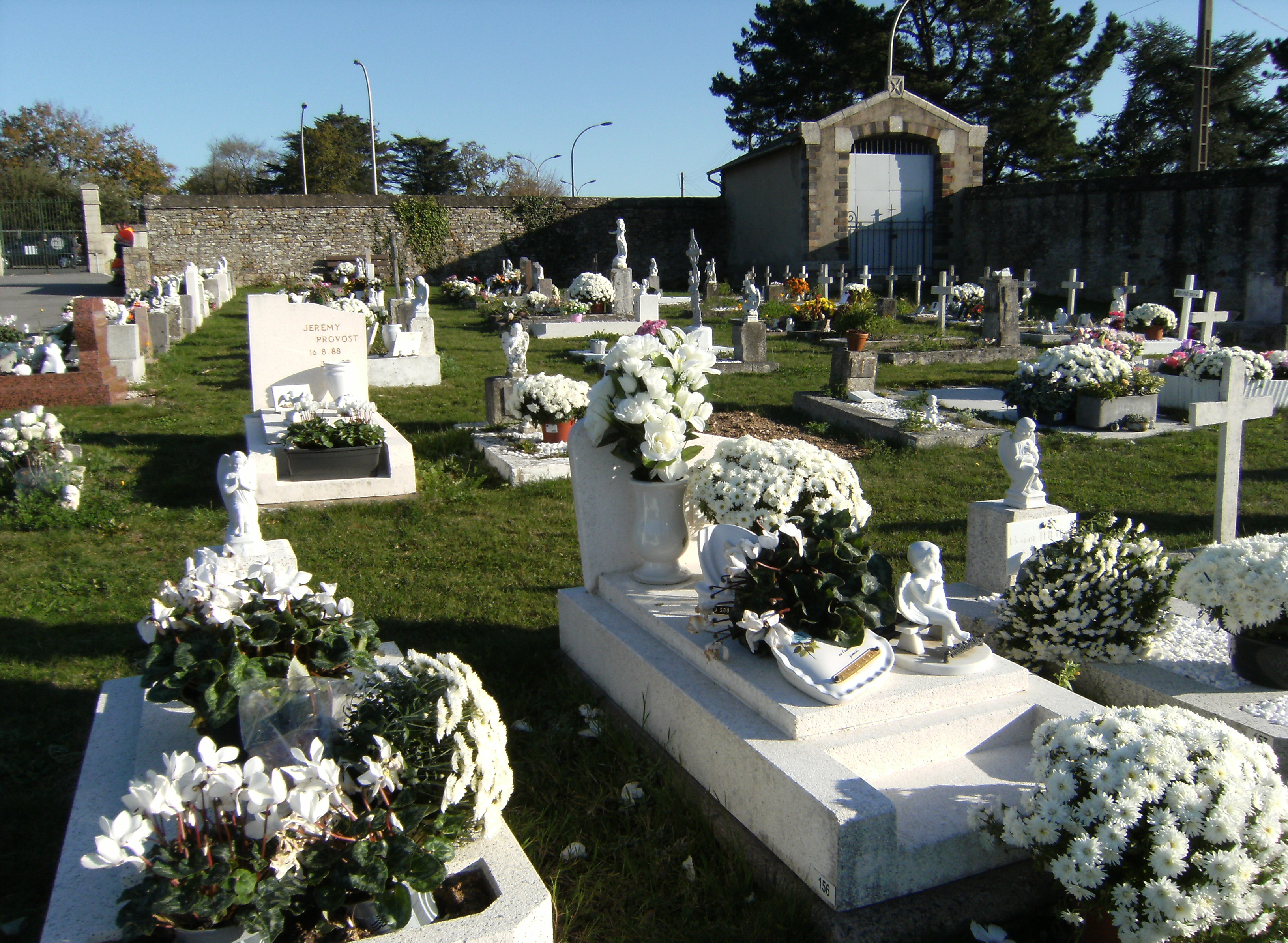 Entretien du cimetière